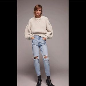 ZARA Ripped Mom Fit Jeans